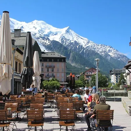 Apartment Mont-blanc Idealement Situe
